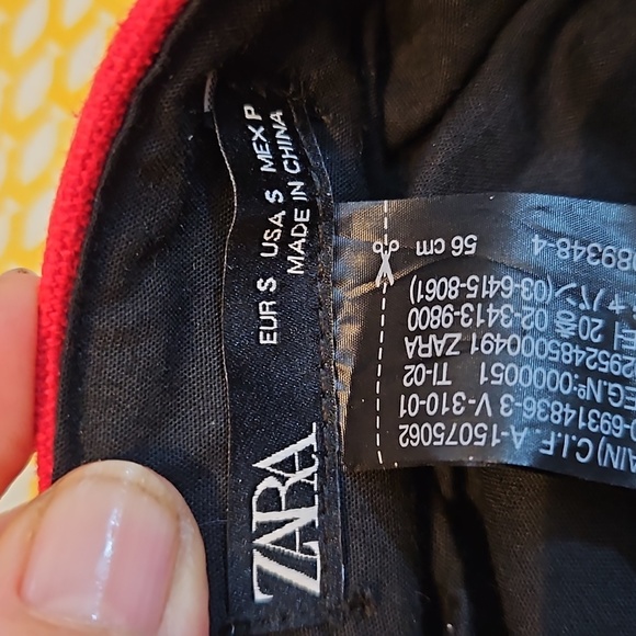 Zara 56cm red sports cap canvas / denim bought but never worn - Picture 8 of 11
